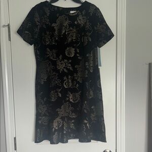NWT London Times Black and Gold Flounce hem dress